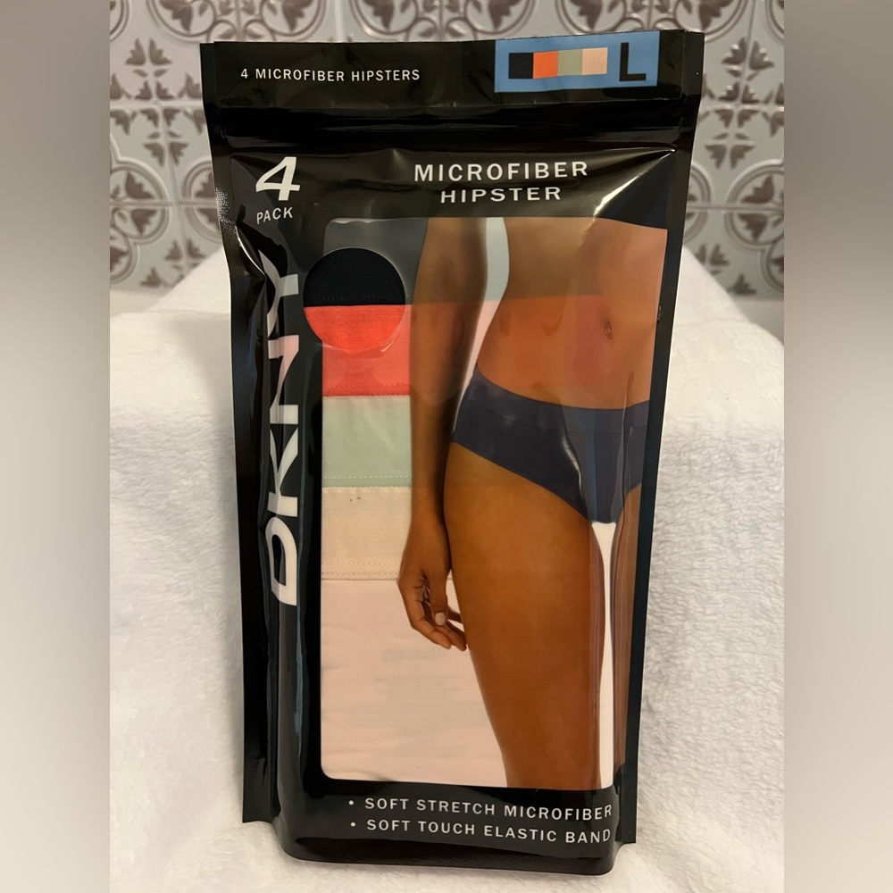 DKNY 4 Pack Microfiber Hipsters